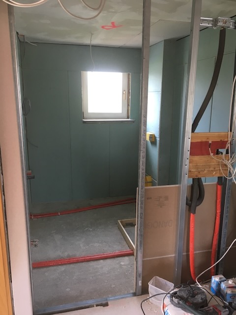 Innenausbau eines Sanitärbereichs